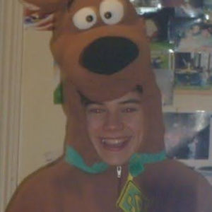 Meet your Posher, Ella